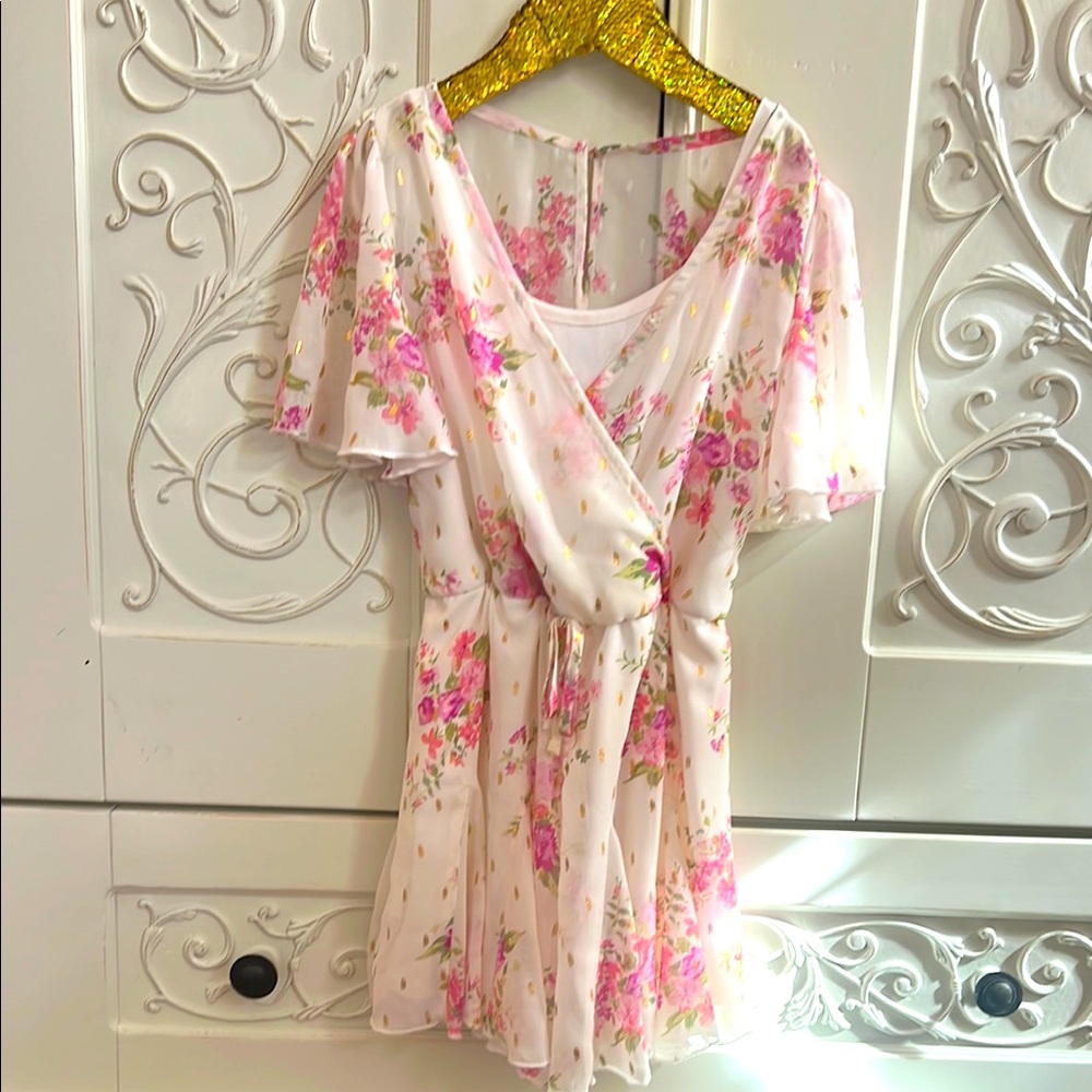 Zunie Elegant Pink and Cream Romper size 7
